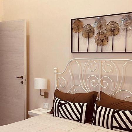 B&B Meliora Rooms 阿沃拉 外观 照片