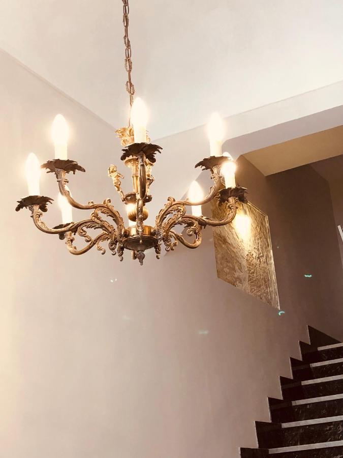 B&B Meliora Rooms 阿沃拉 外观 照片