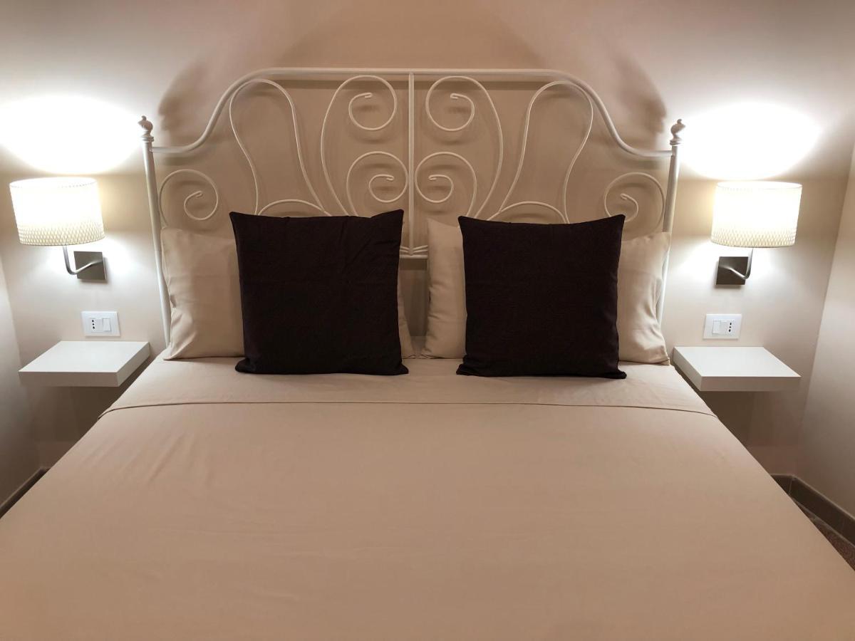 B&B Meliora Rooms 阿沃拉 外观 照片