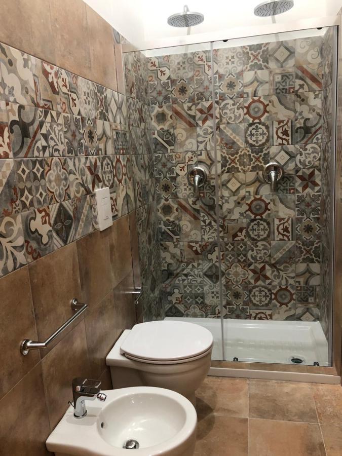 B&B Meliora Rooms 阿沃拉 外观 照片