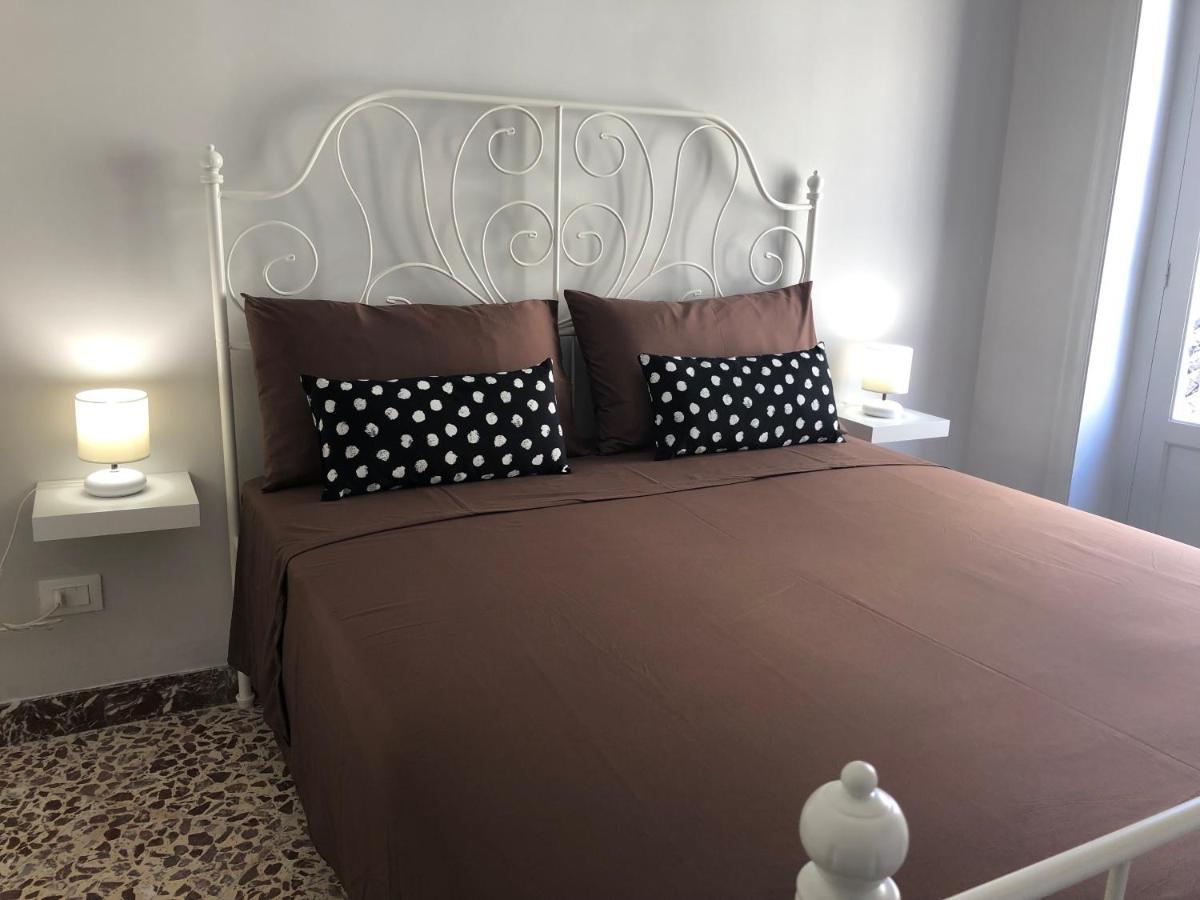 B&B Meliora Rooms 阿沃拉 外观 照片