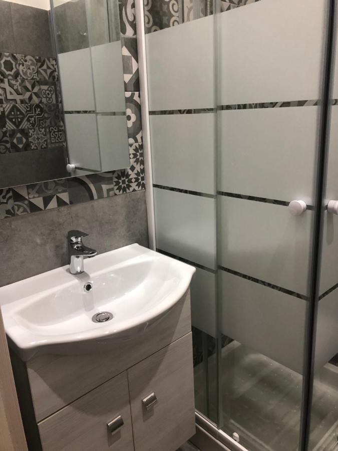 B&B Meliora Rooms 阿沃拉 外观 照片
