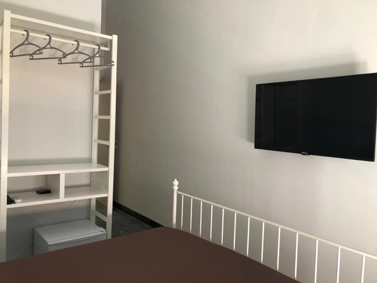 B&B Meliora Rooms 阿沃拉 外观 照片