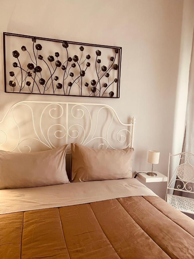 B&B Meliora Rooms 阿沃拉 外观 照片