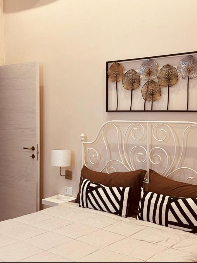 B&B Meliora Rooms 阿沃拉 外观 照片