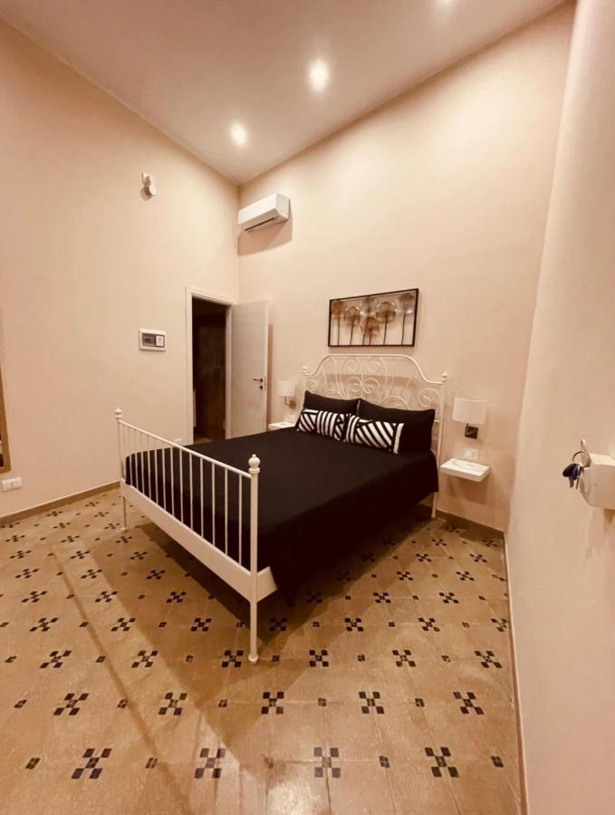 B&B Meliora Rooms 阿沃拉 外观 照片